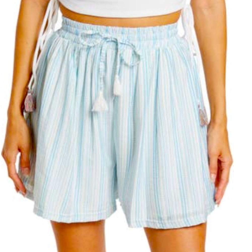 BCBGeneration Drawstring Shorts Size Large
